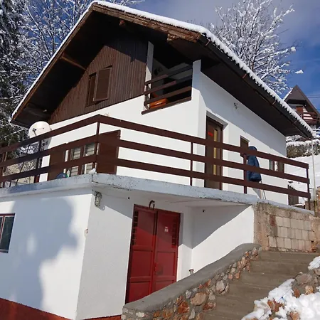 Vikendica Savic Tkm Holiday home *