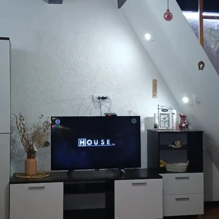 Vikendica Savic Tkm *