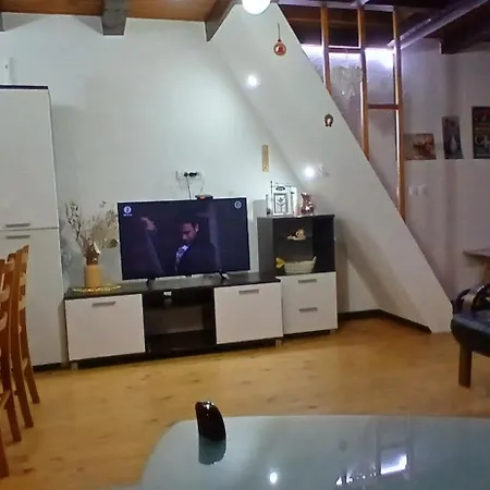 Vikendica Savic Tkm Nyaraló *